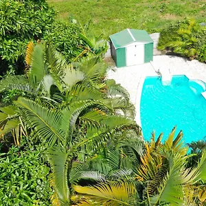 Uta Villa Baie-Mahault